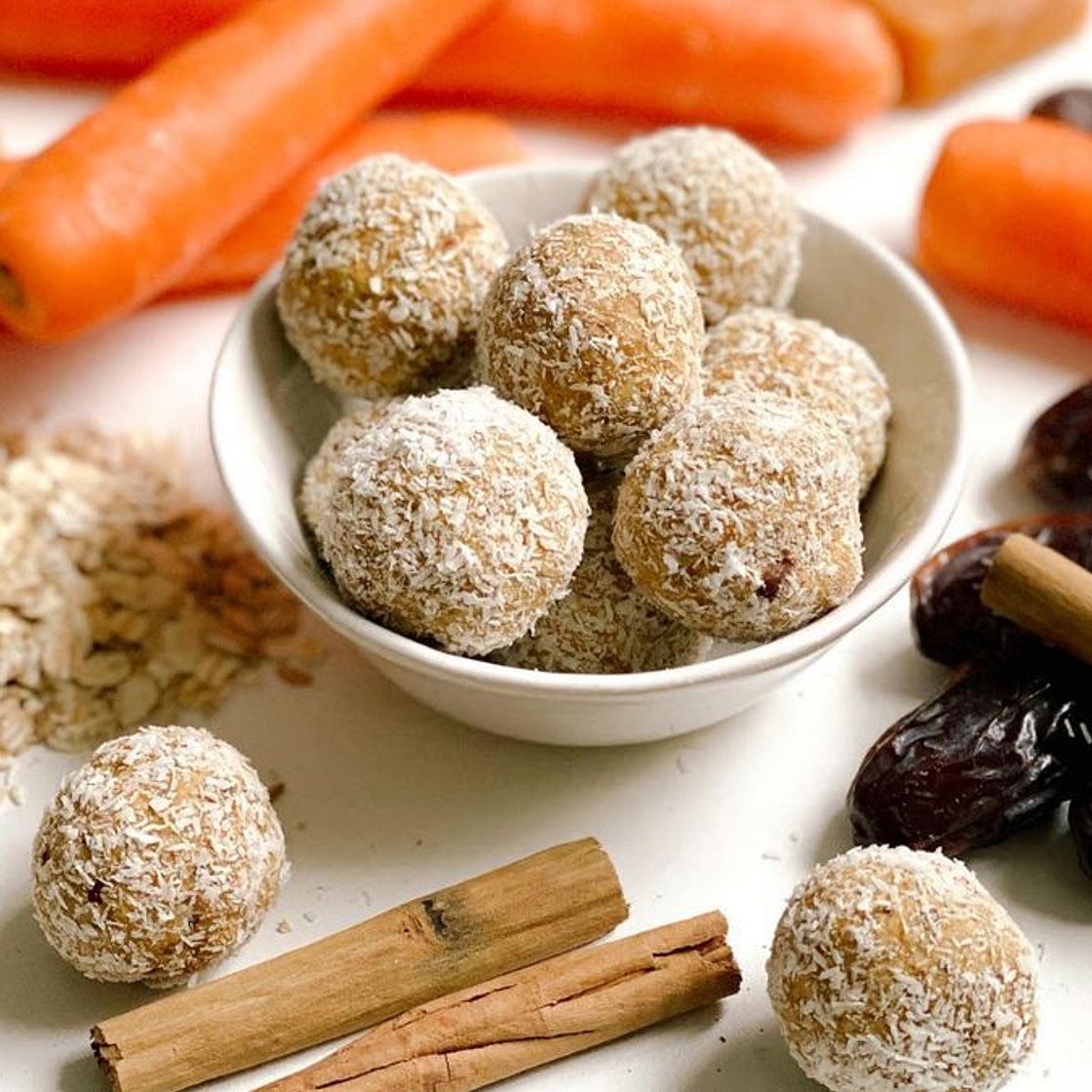 Carrot cake bliss balls recipe