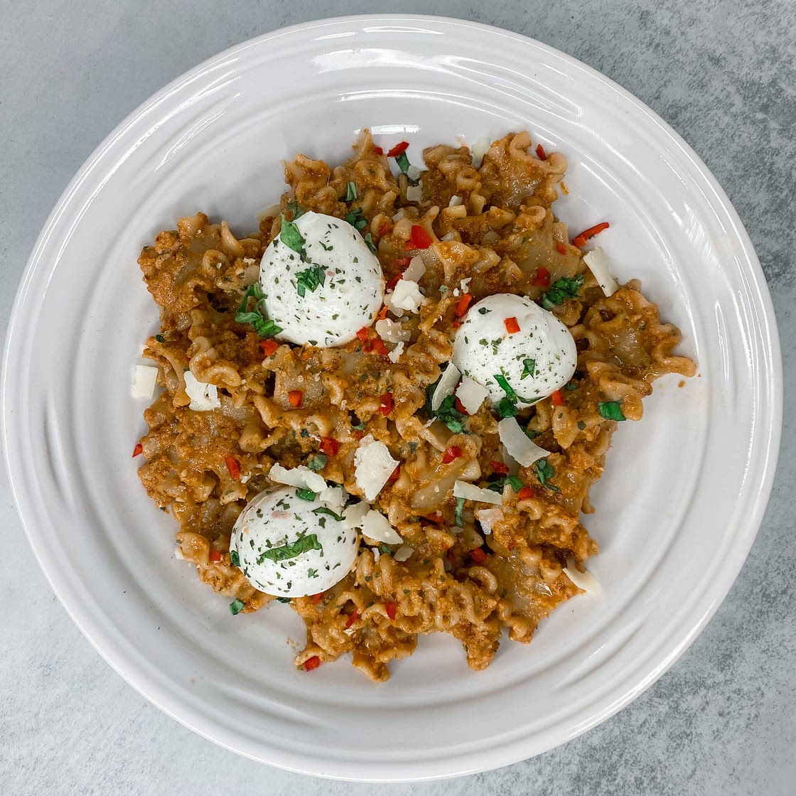 Spicy Sundried Tomato Pesto Pasta