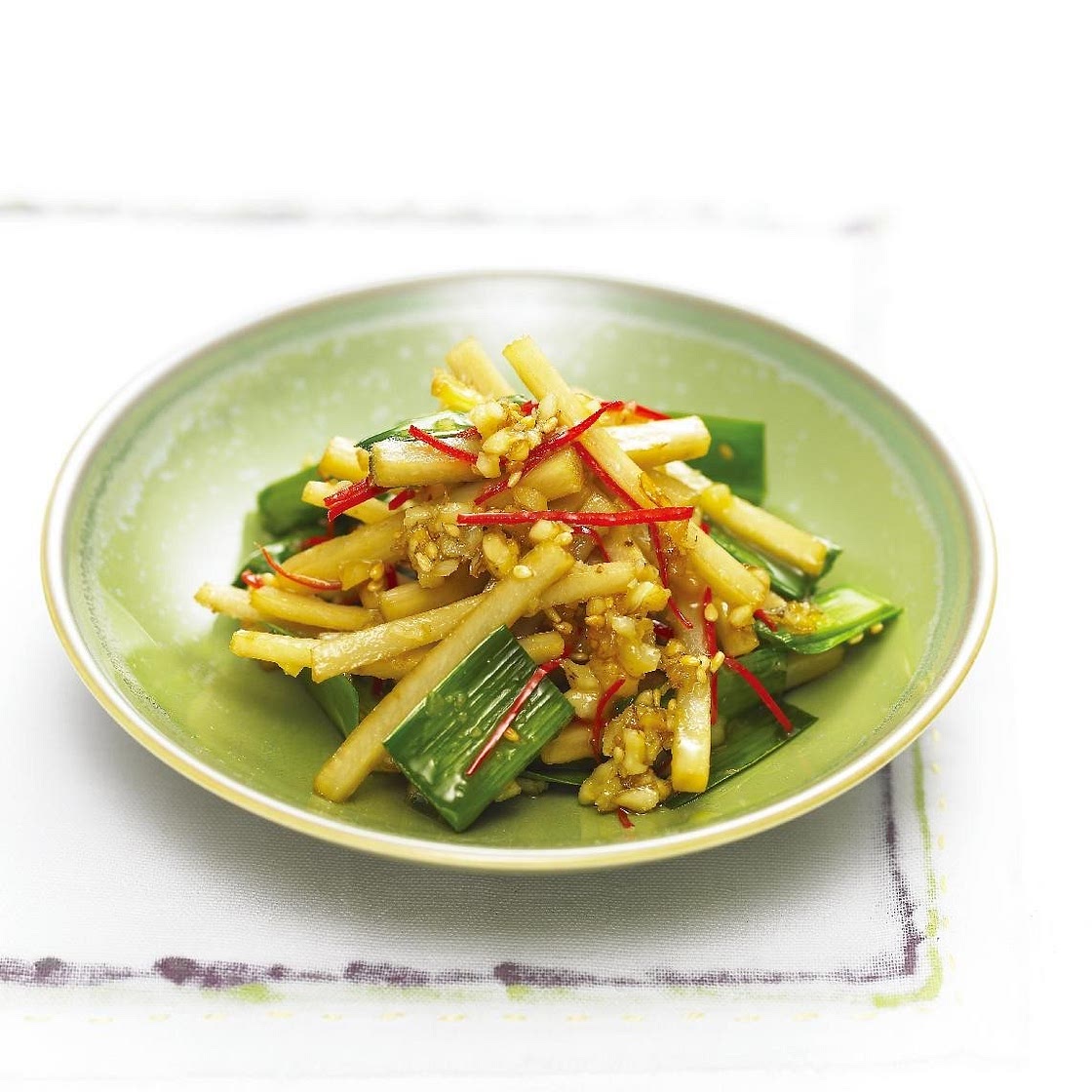 우엉풋마늘호두볶음 만드는 법