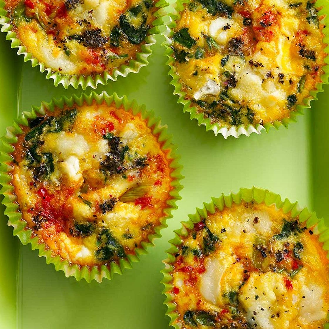 Red pepper and spinach egg muffins