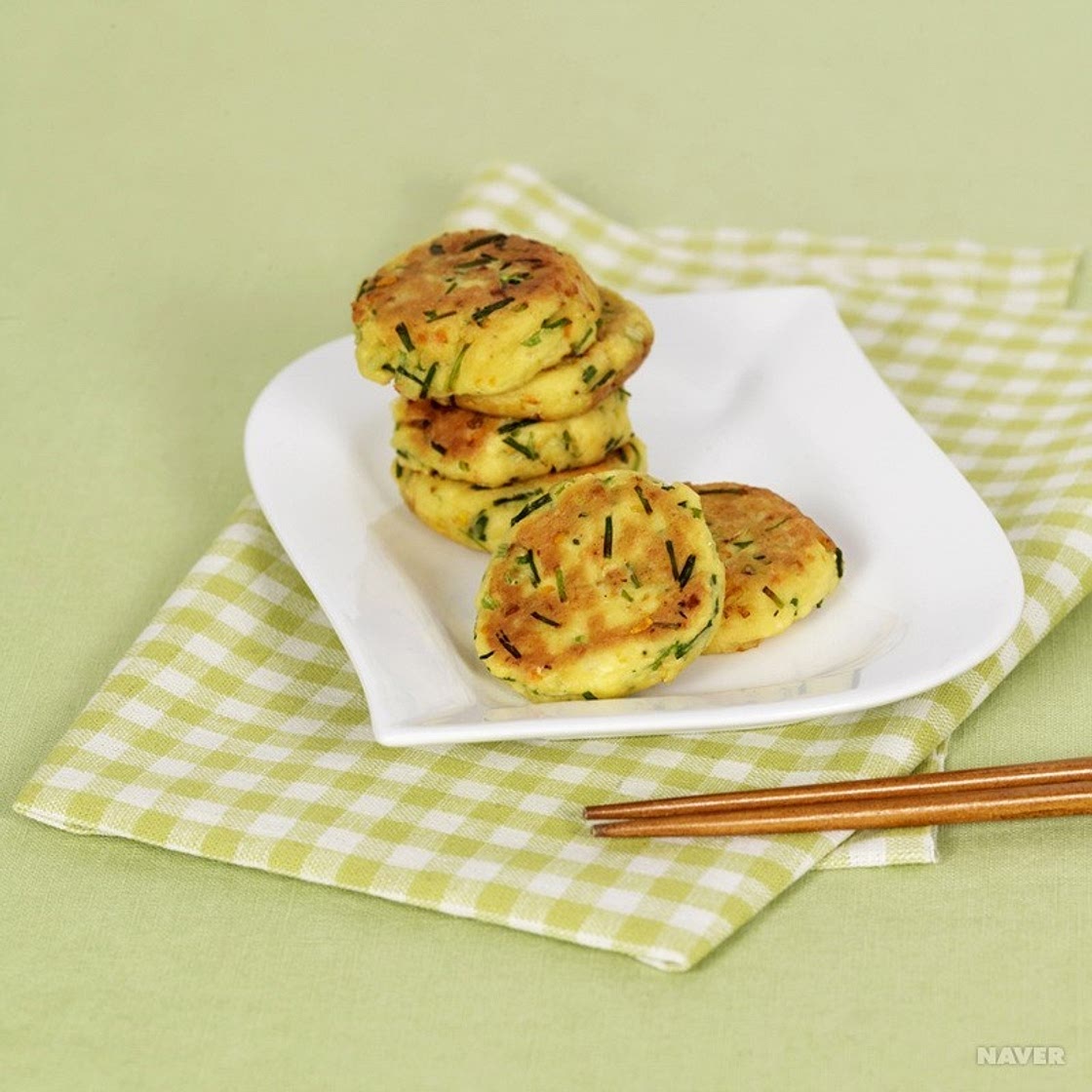 두부 부추전 만드는 법