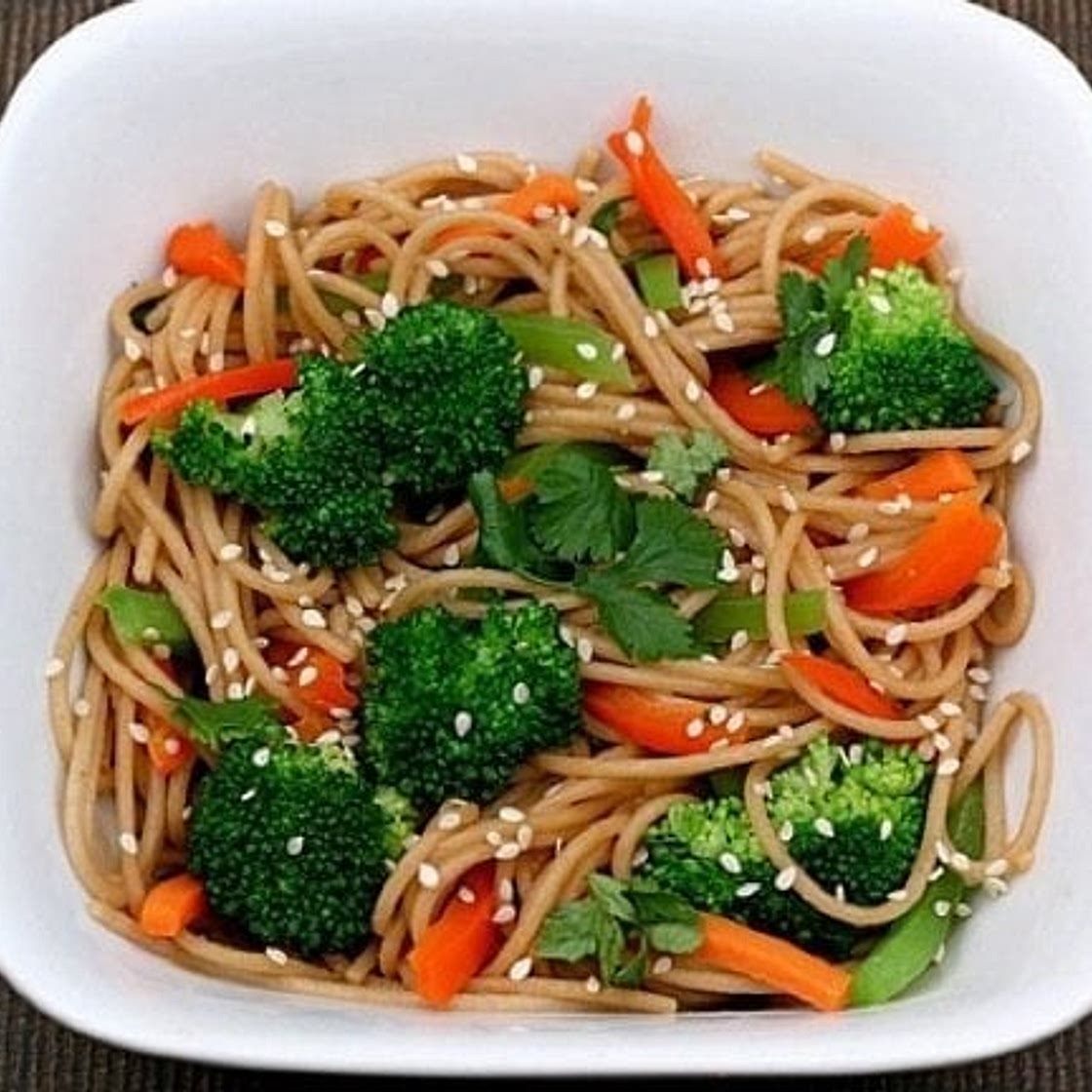 Whole Wheat Noodles with Peanut Sauce and Vegetables