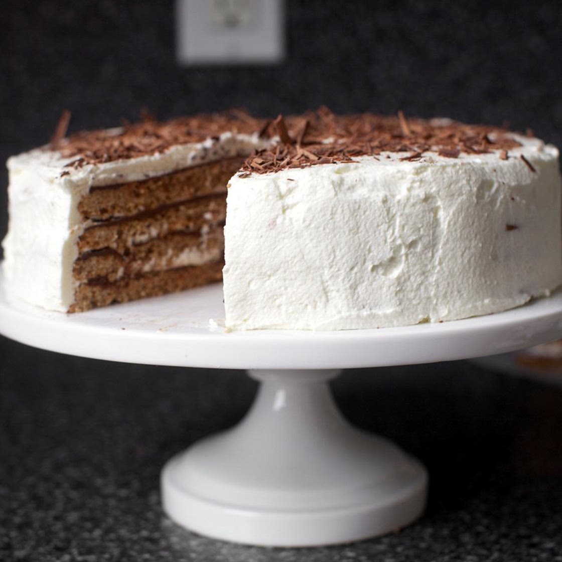 chocolate-hazelnut macaroon torte
