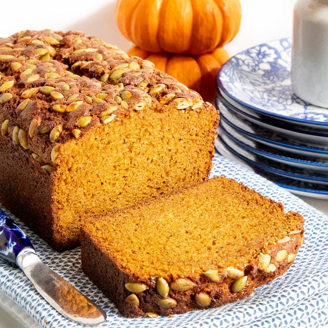 Better Than Starbucks One-Bowl Pumpkin Bread