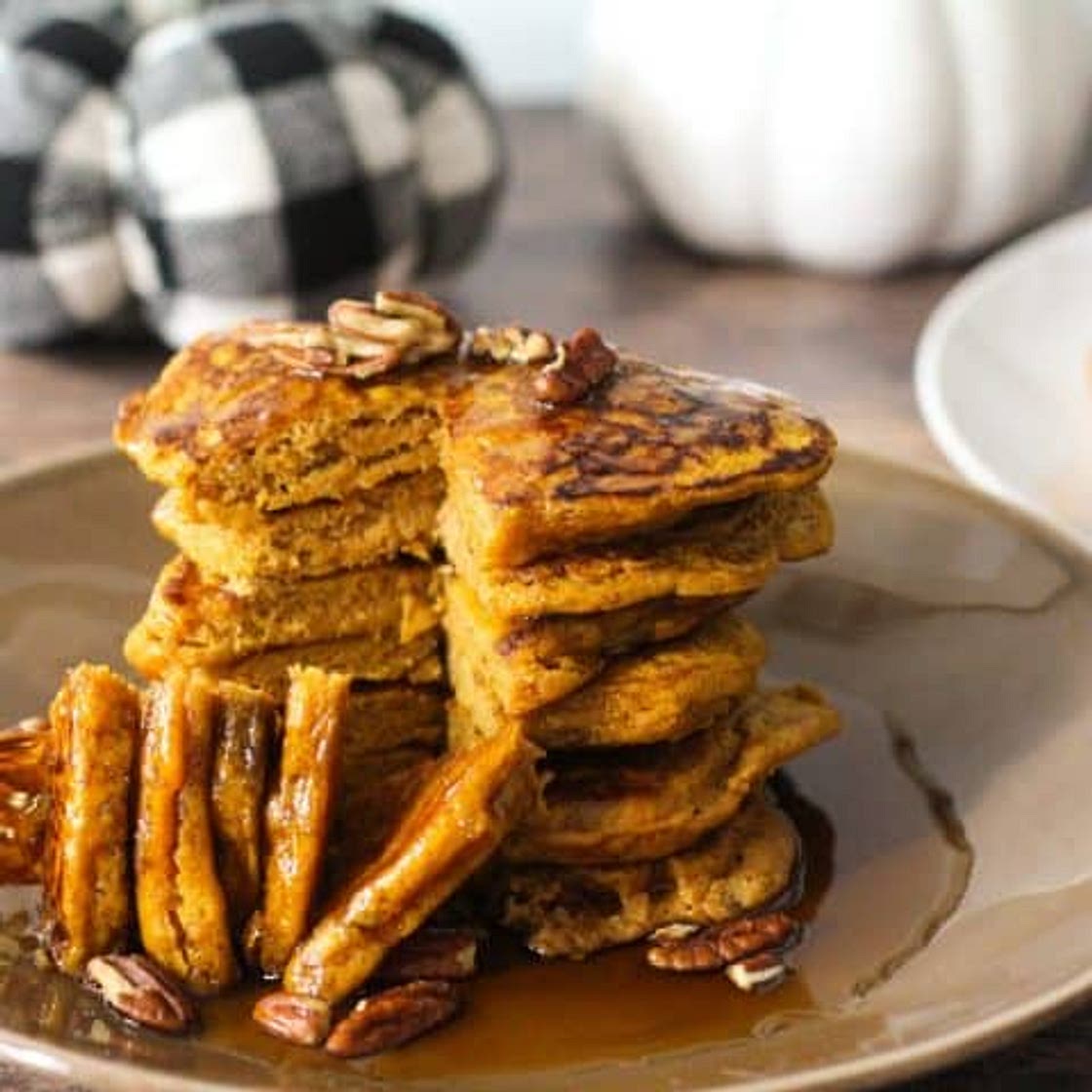 Healthy Pumpkin Pancakes