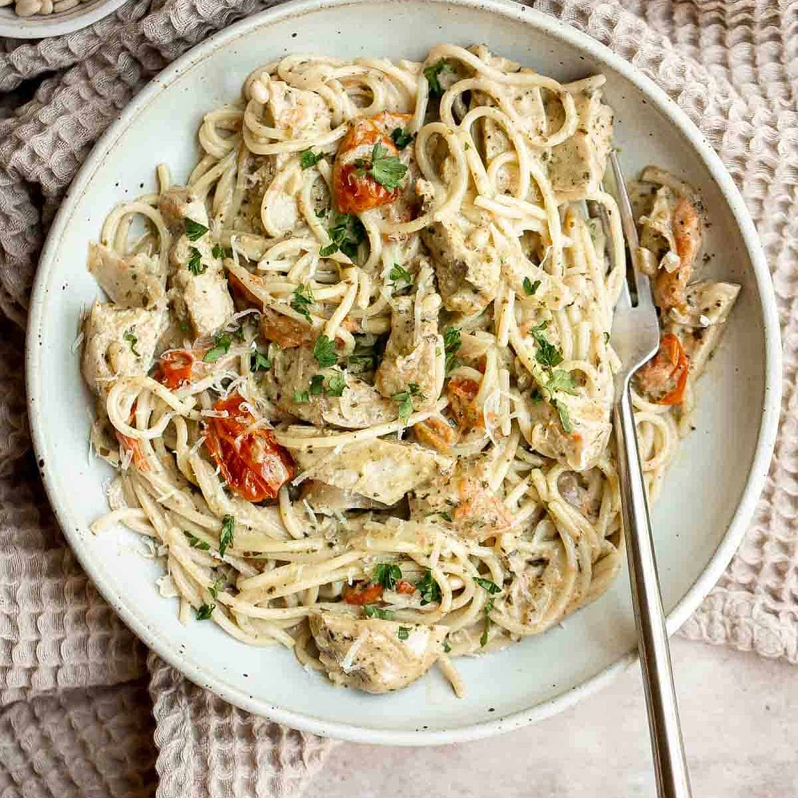 Creamy Chicken Pesto Pasta