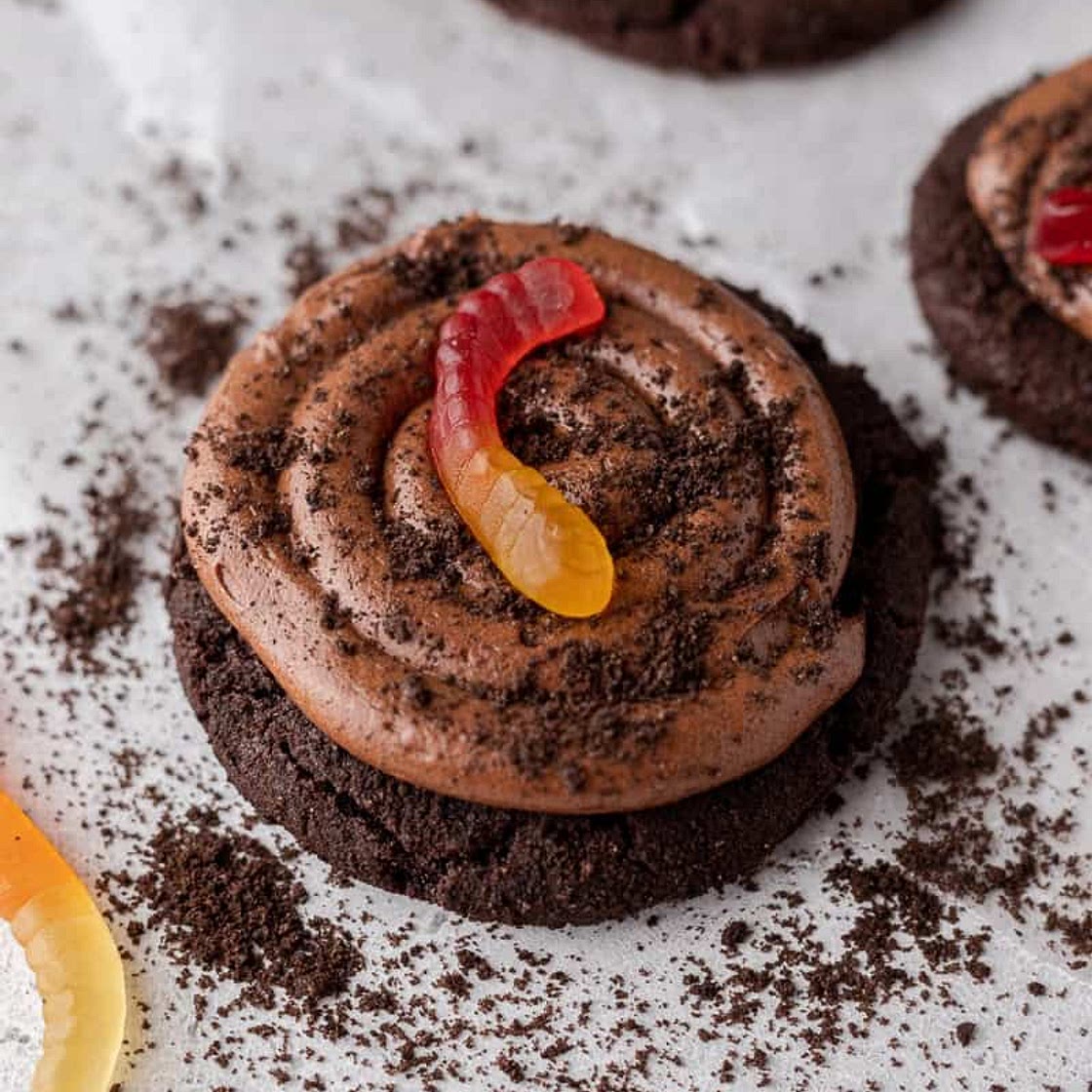 Crumbl chocolate dirt cake cookies