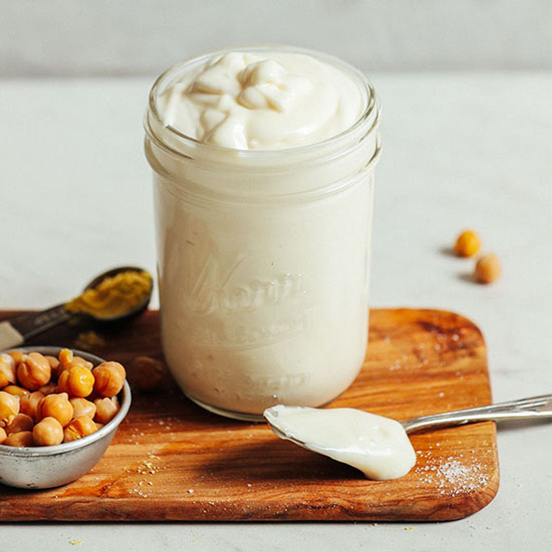 Easy Vegan Aquafaba Mayo