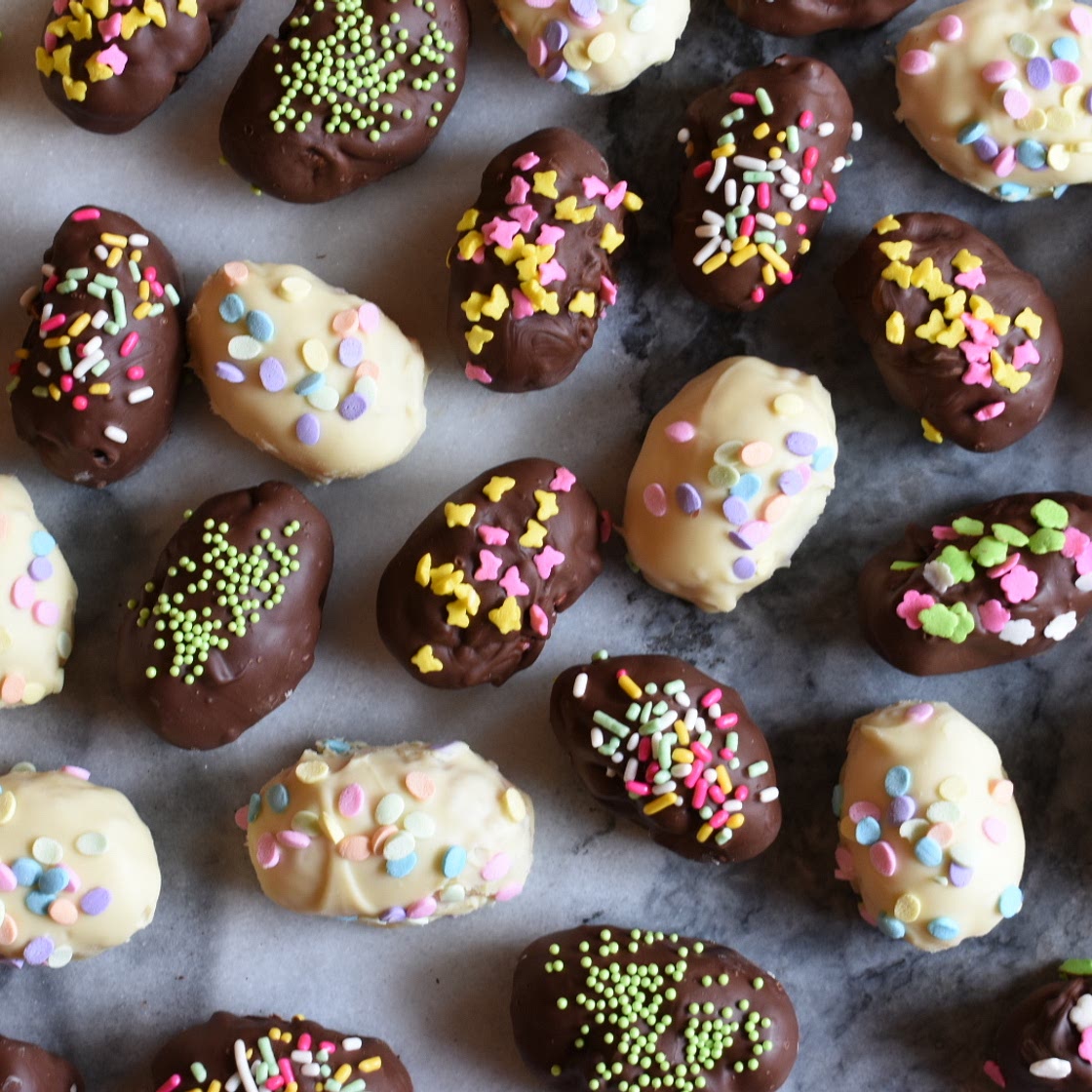 Buttercream Easter Eggs