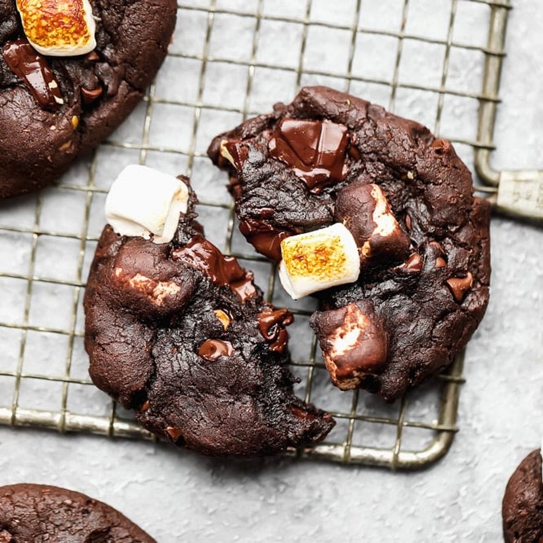 Chocolate Marshmallow Cookies