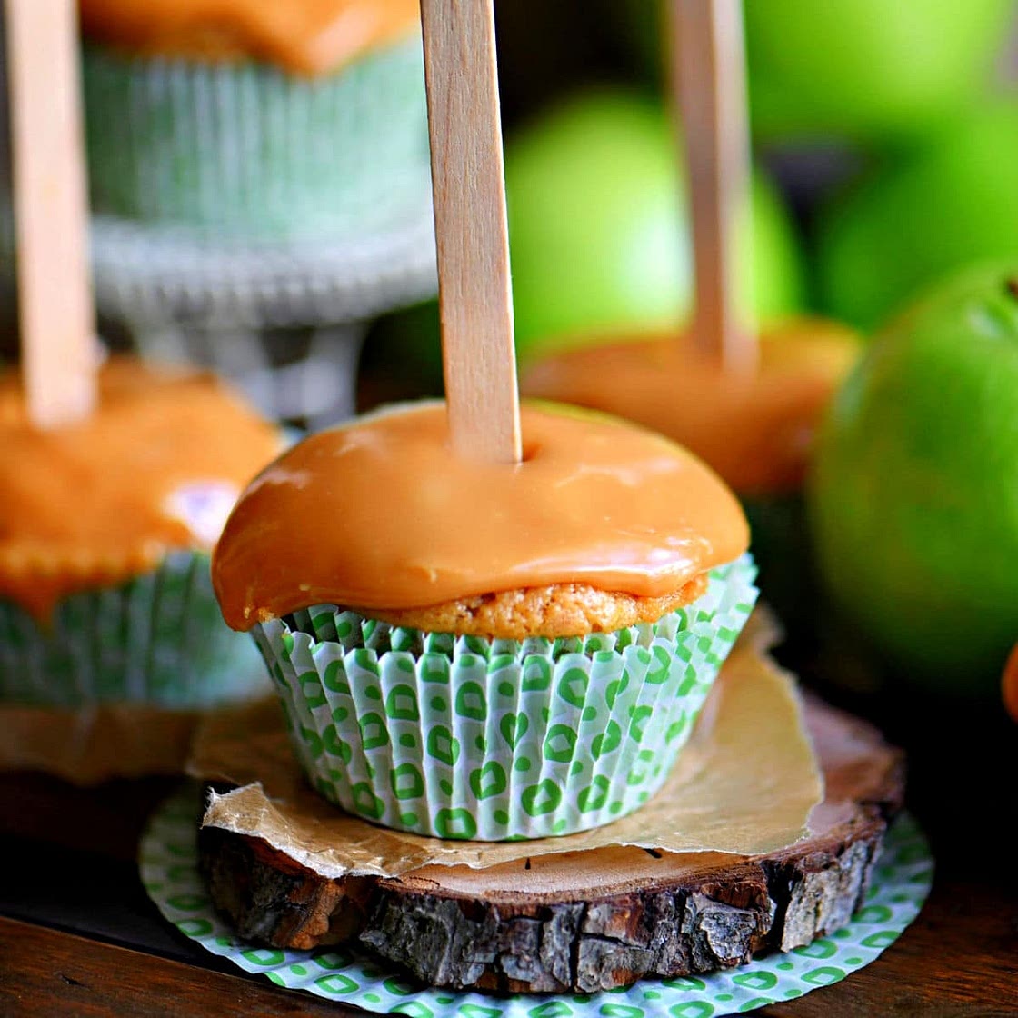 Caramel Apple Cupcakes
