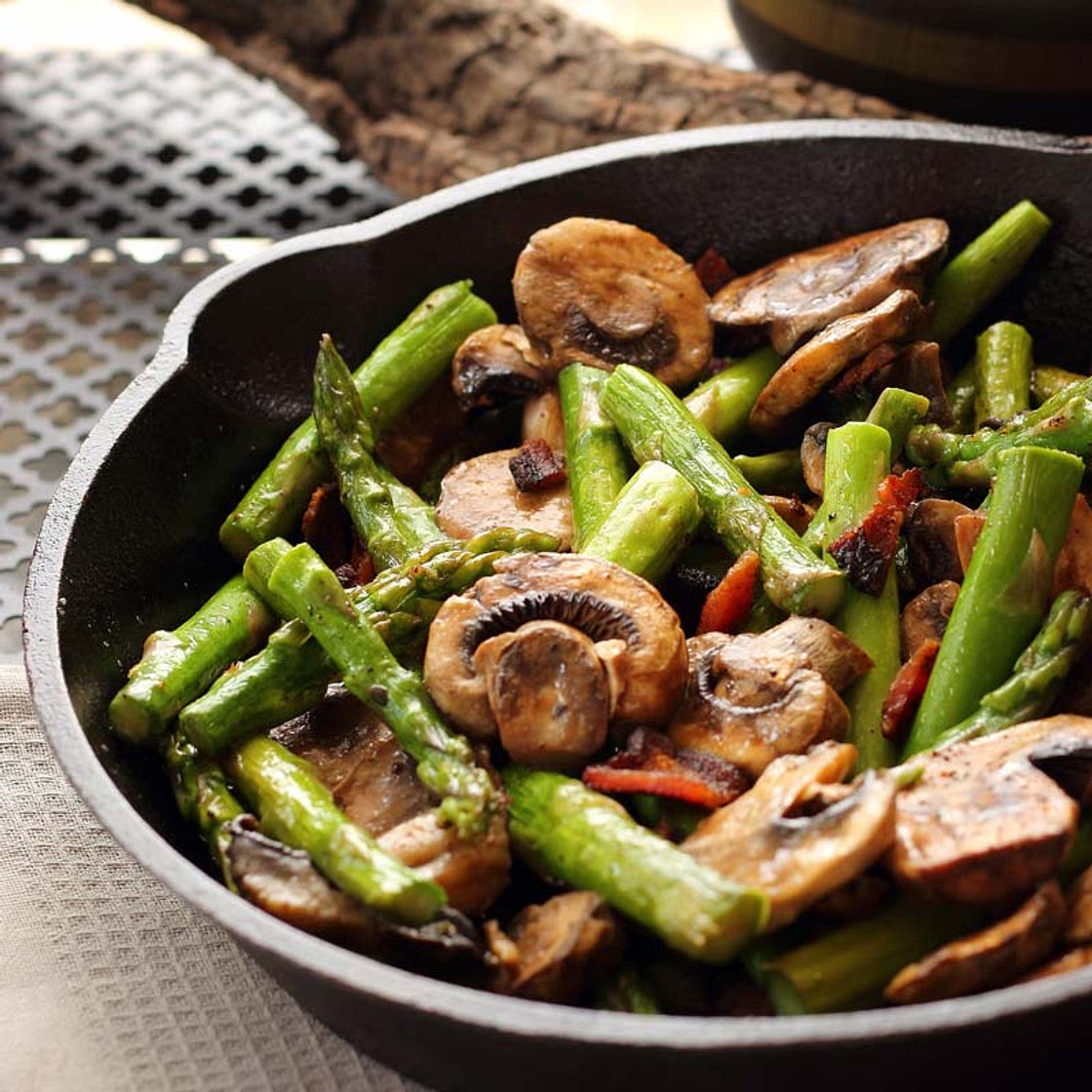 15 Minute Asparagus Mushroom and Bacon | You can't go wrong