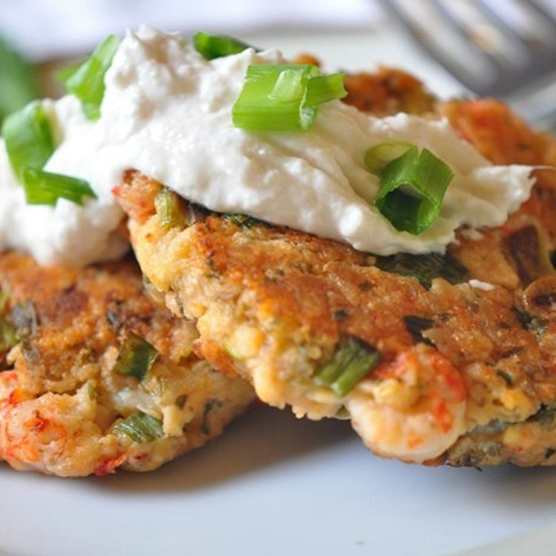 Crawfish Cakes with Horseradish Sauce