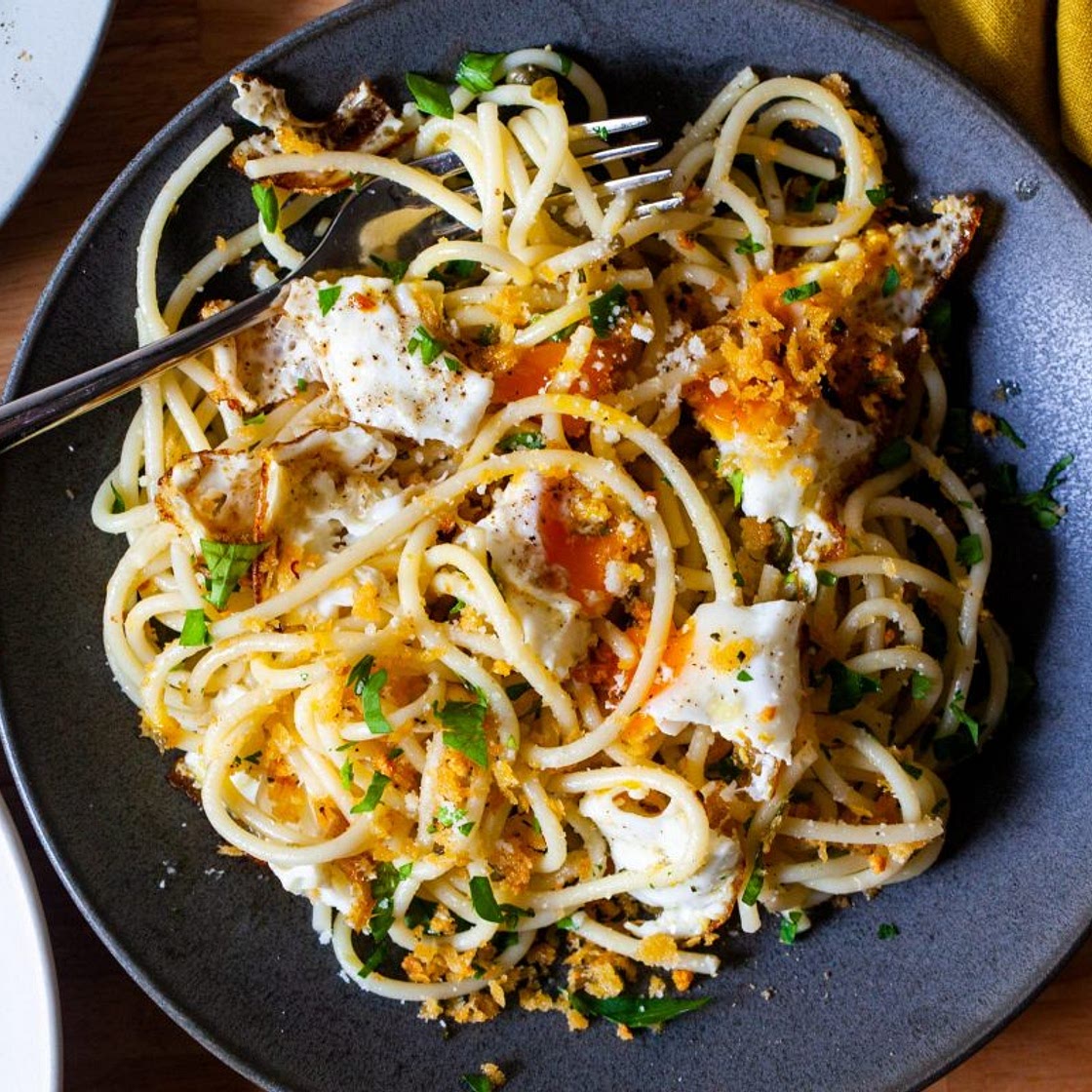 spaghetti pangrattato with crispy eggs