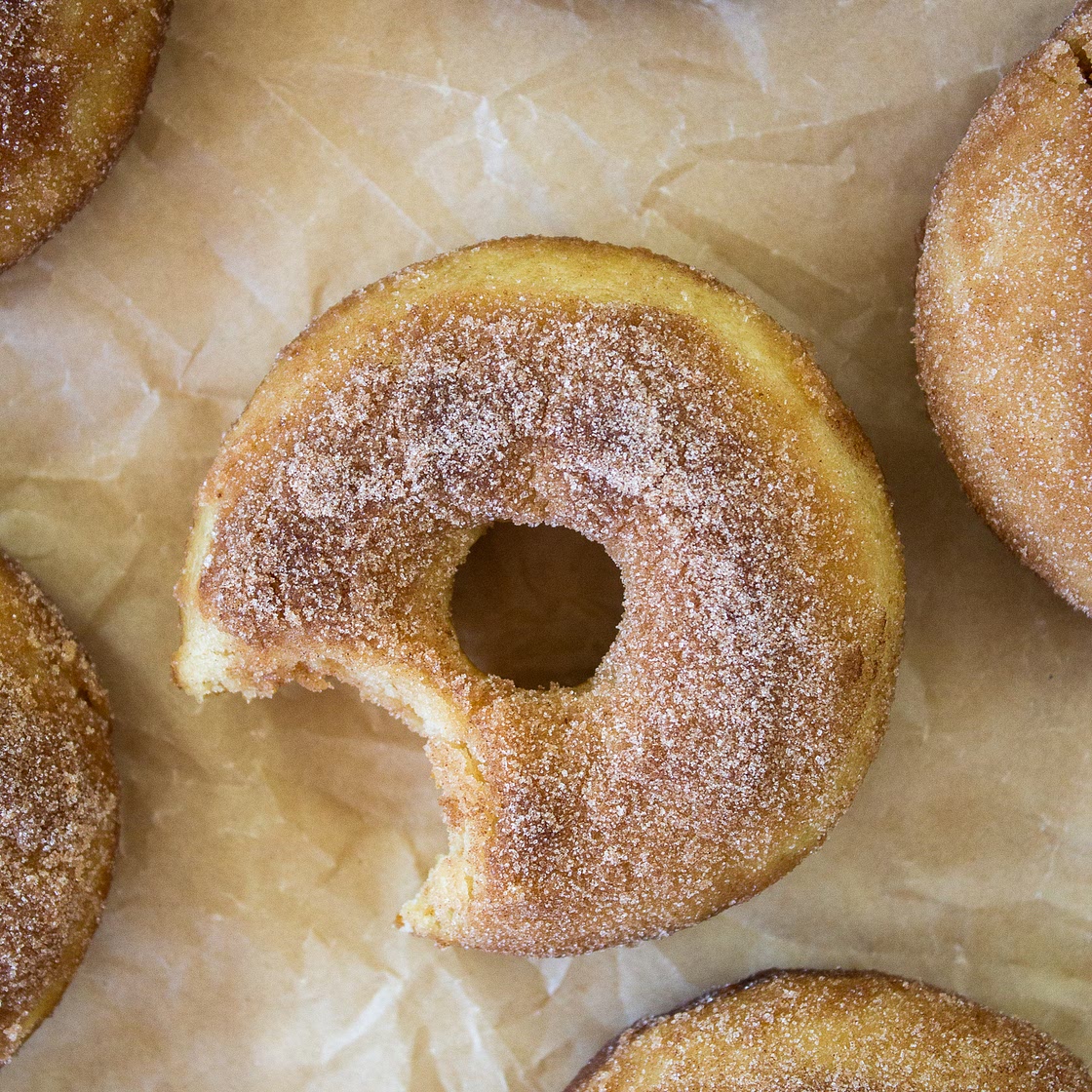 Apple Cinnamon Sugar Donuts