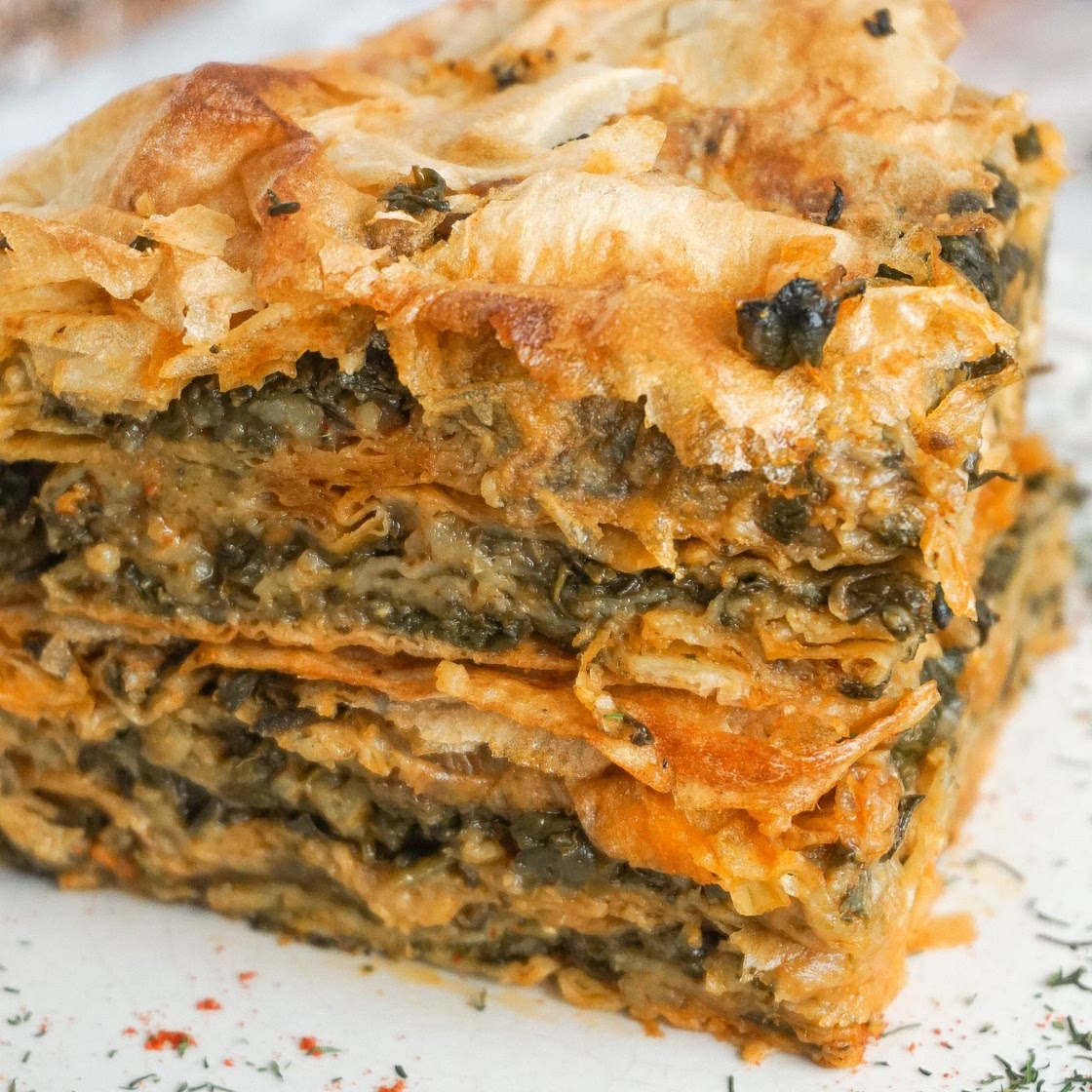 Greek Spinach Pie (Spanakopita) - Vegan