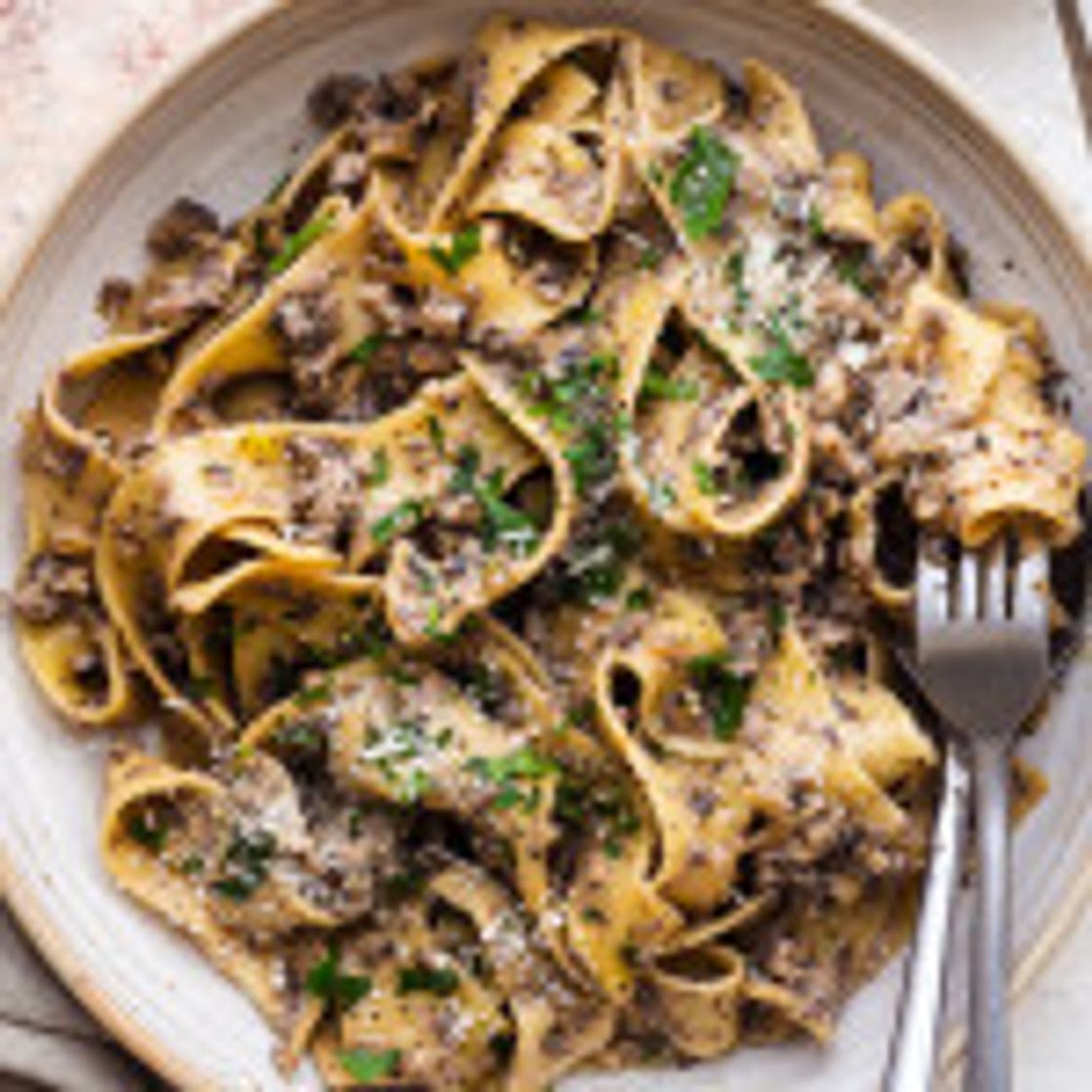 Creamy mushroom pasta (vegan)