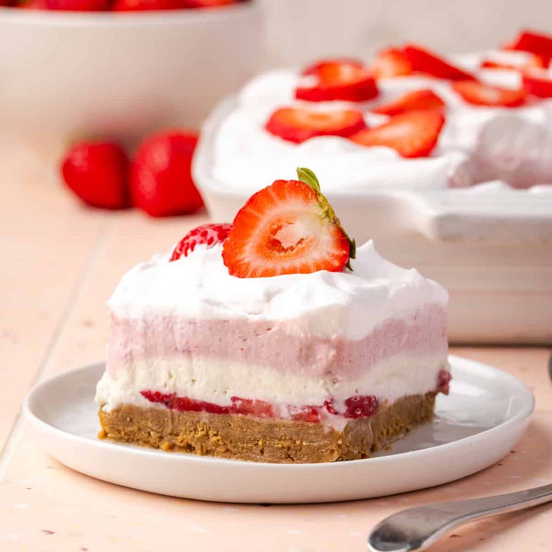 No Bake Strawberry Delight