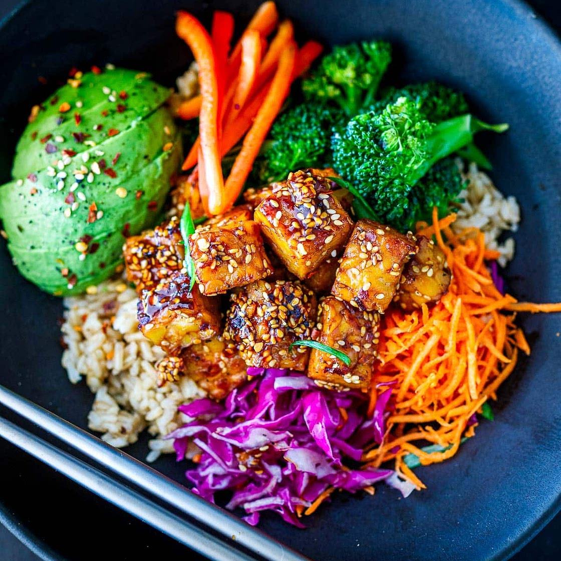 Crispy Sesame Tempeh Bowl
