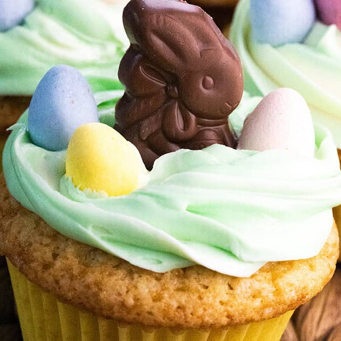 Easy Easter Cupcakes