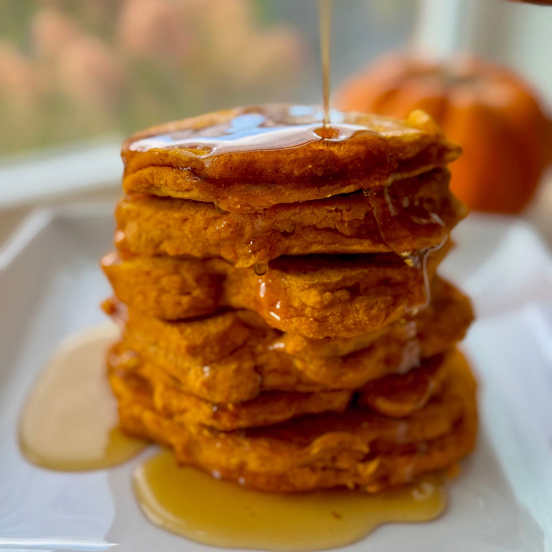 Pretty Pumpkin Pancakes