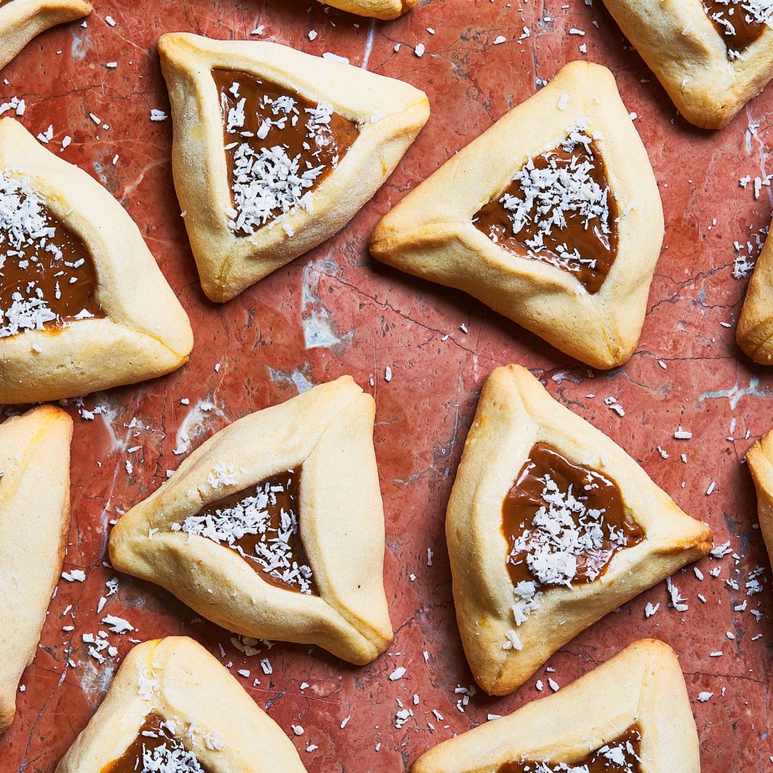 Hamantaschen With Dulce de Leche Filling