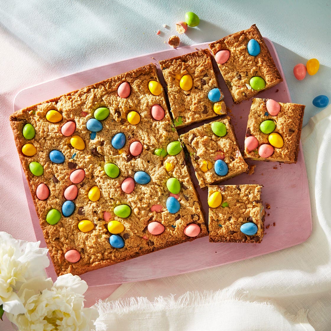 Peanut Butter and Candy Egg Blondies
