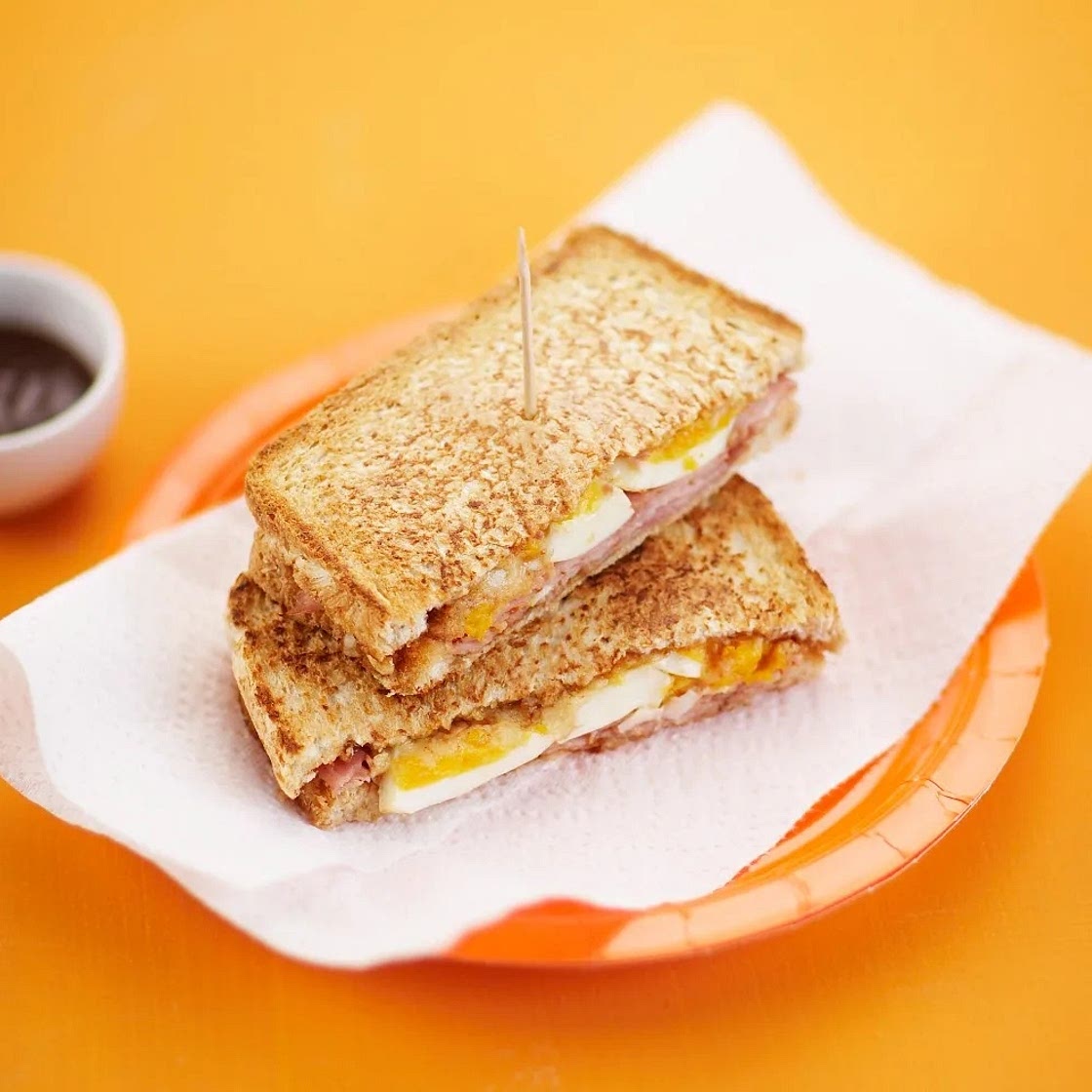 Ham, egg and cheese toasties