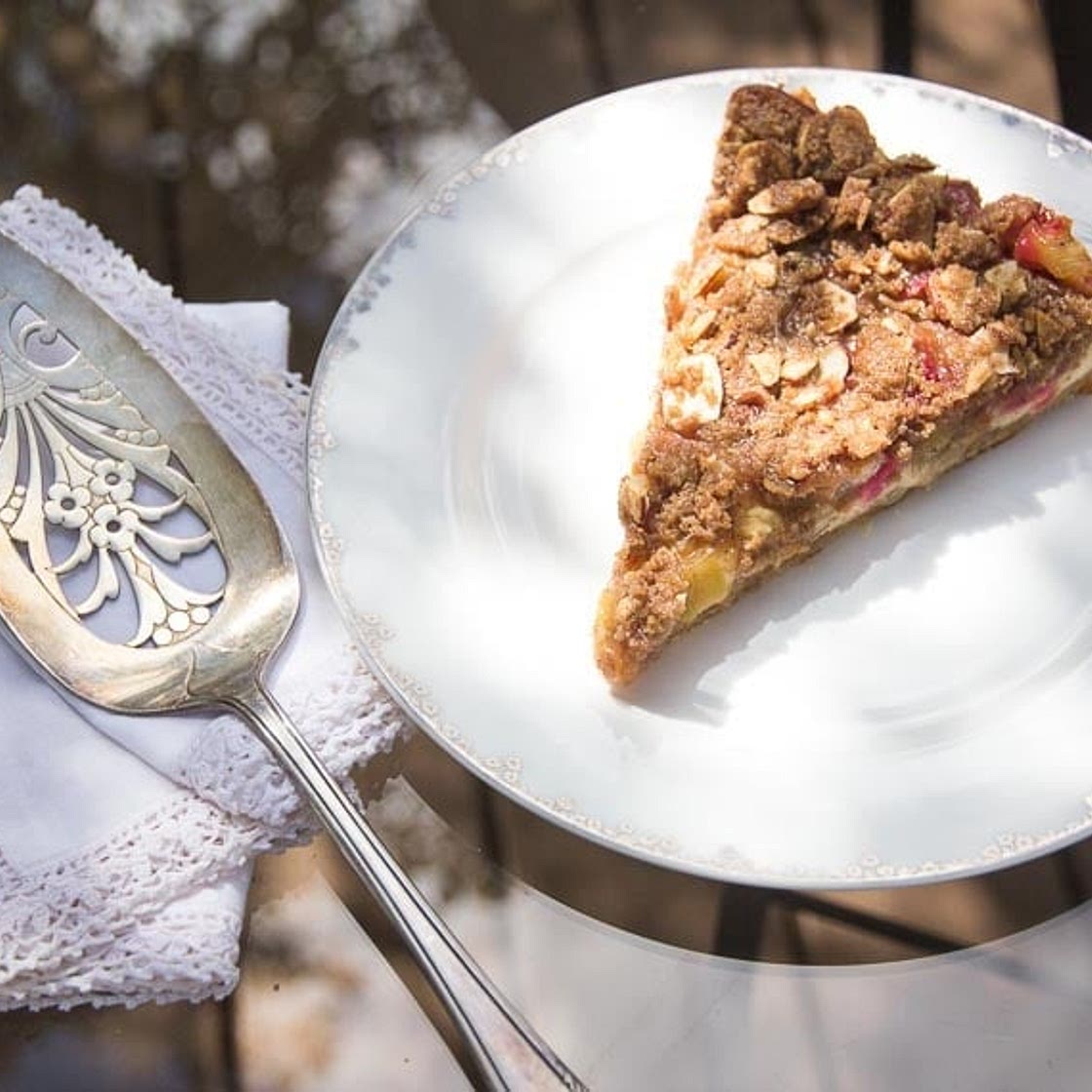 Low FODMAP Rhubarb Cheesecake Tart