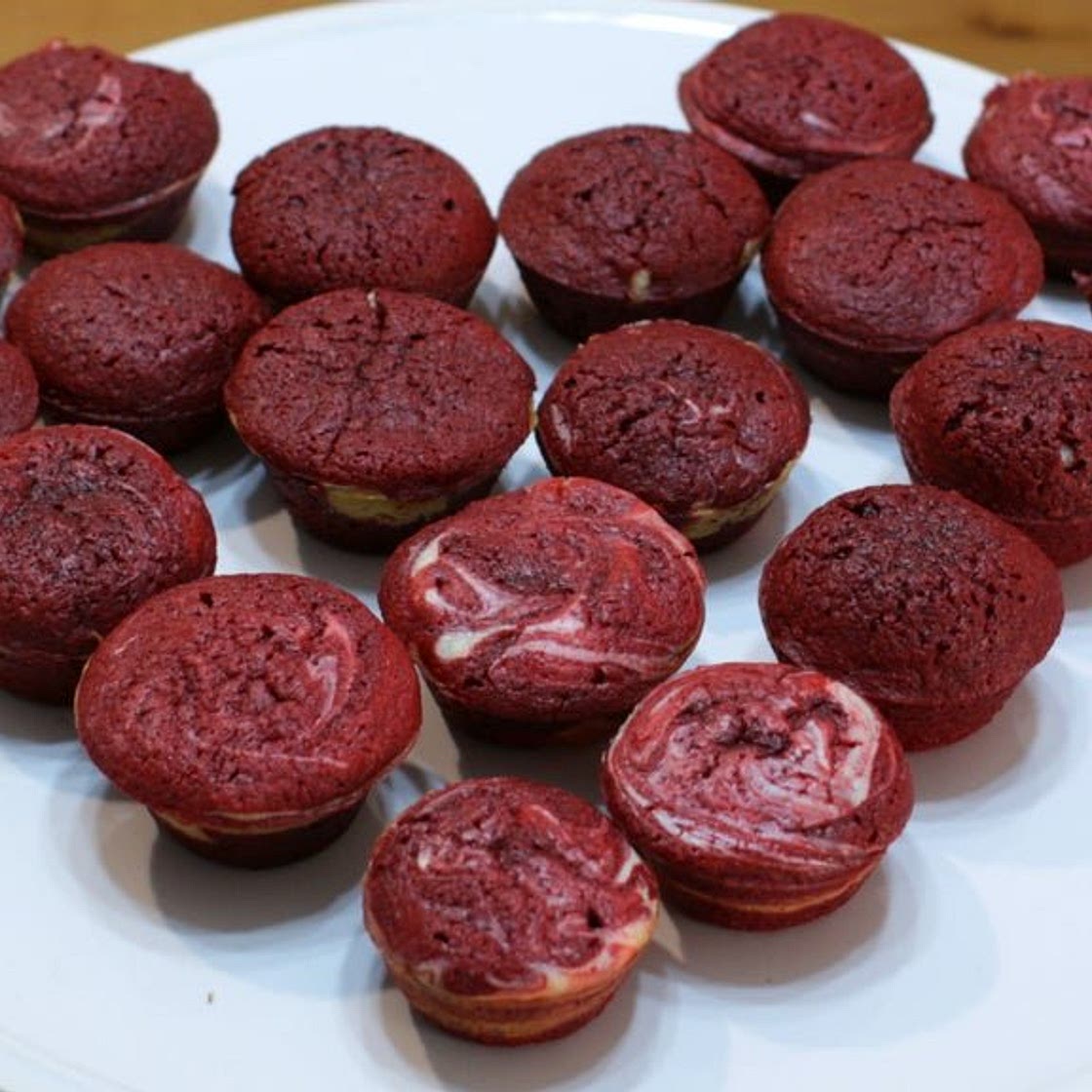 Red Velvet Cheesecake Brownie Bites