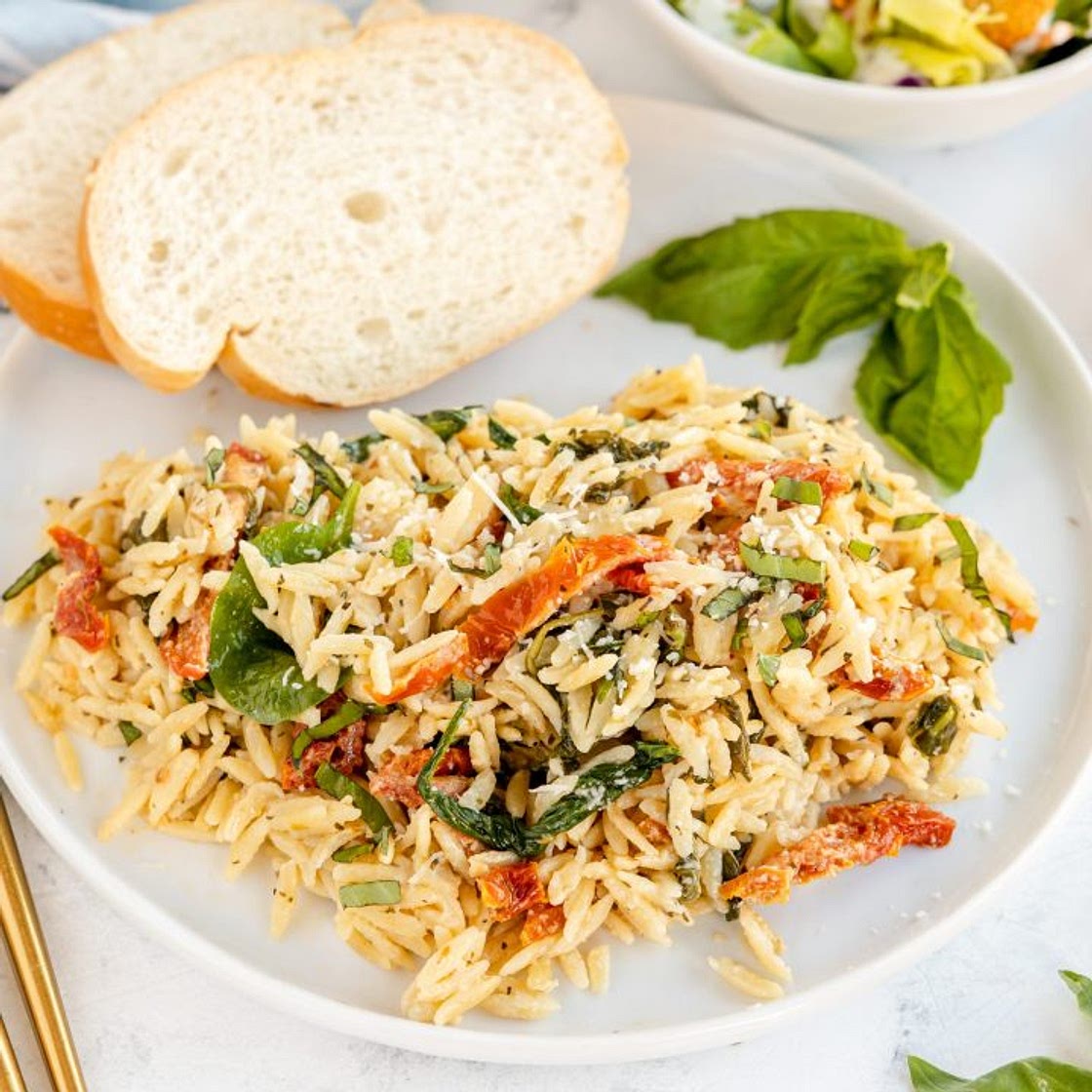 Sundried Tomato Boursin Baked Orzo