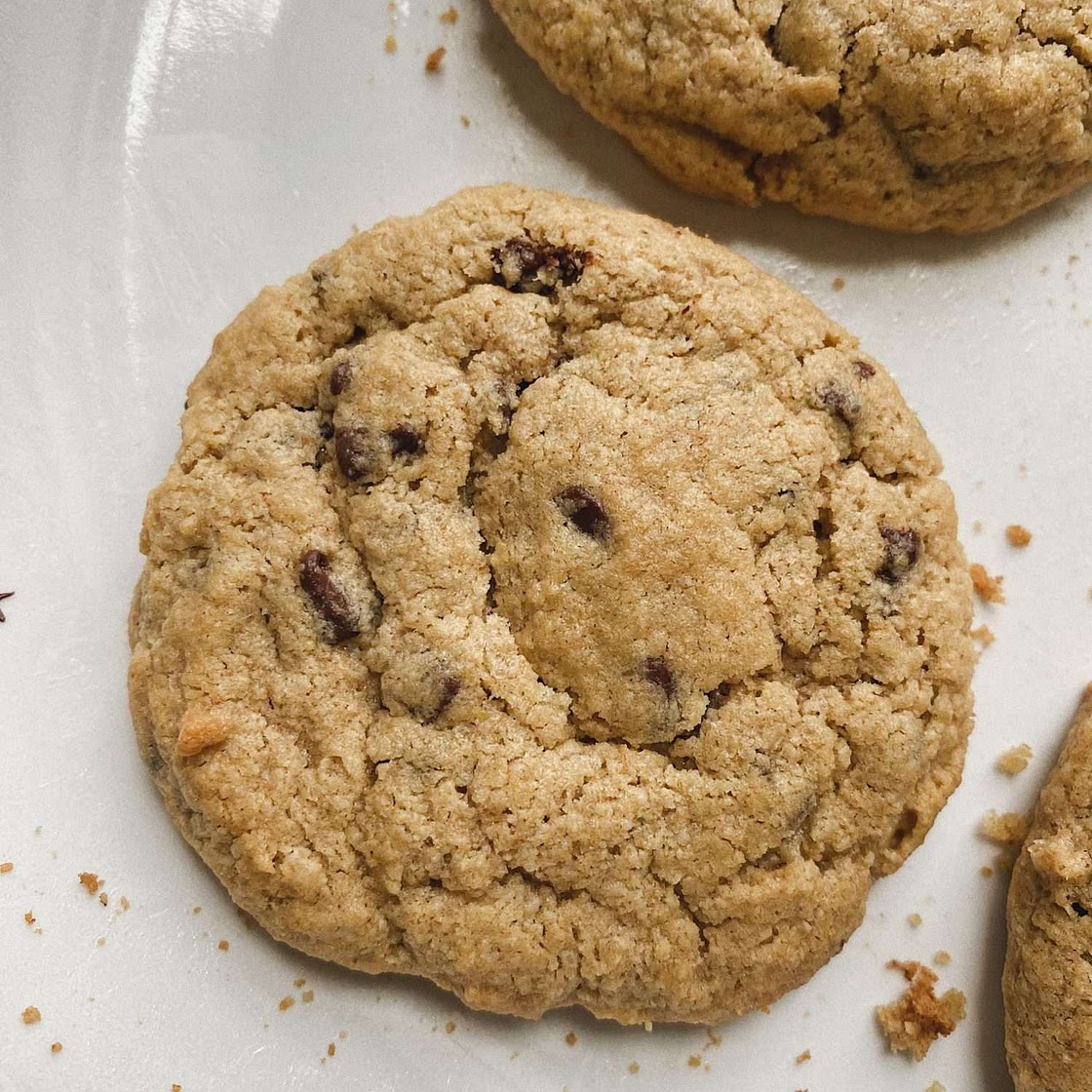 Oat Flour Chocolate Chip Cookies