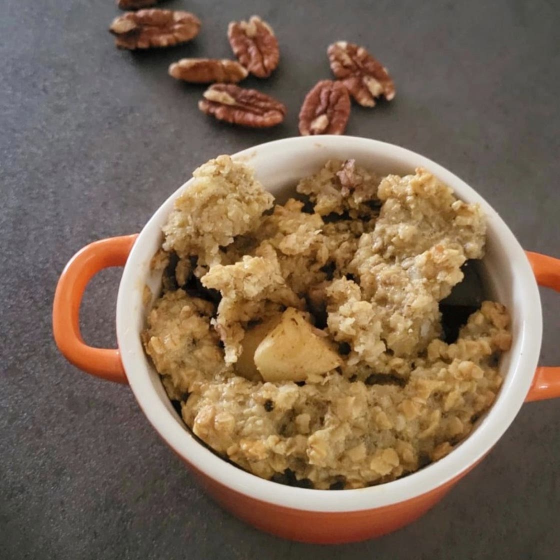 Healthy Mini Apple Crumble