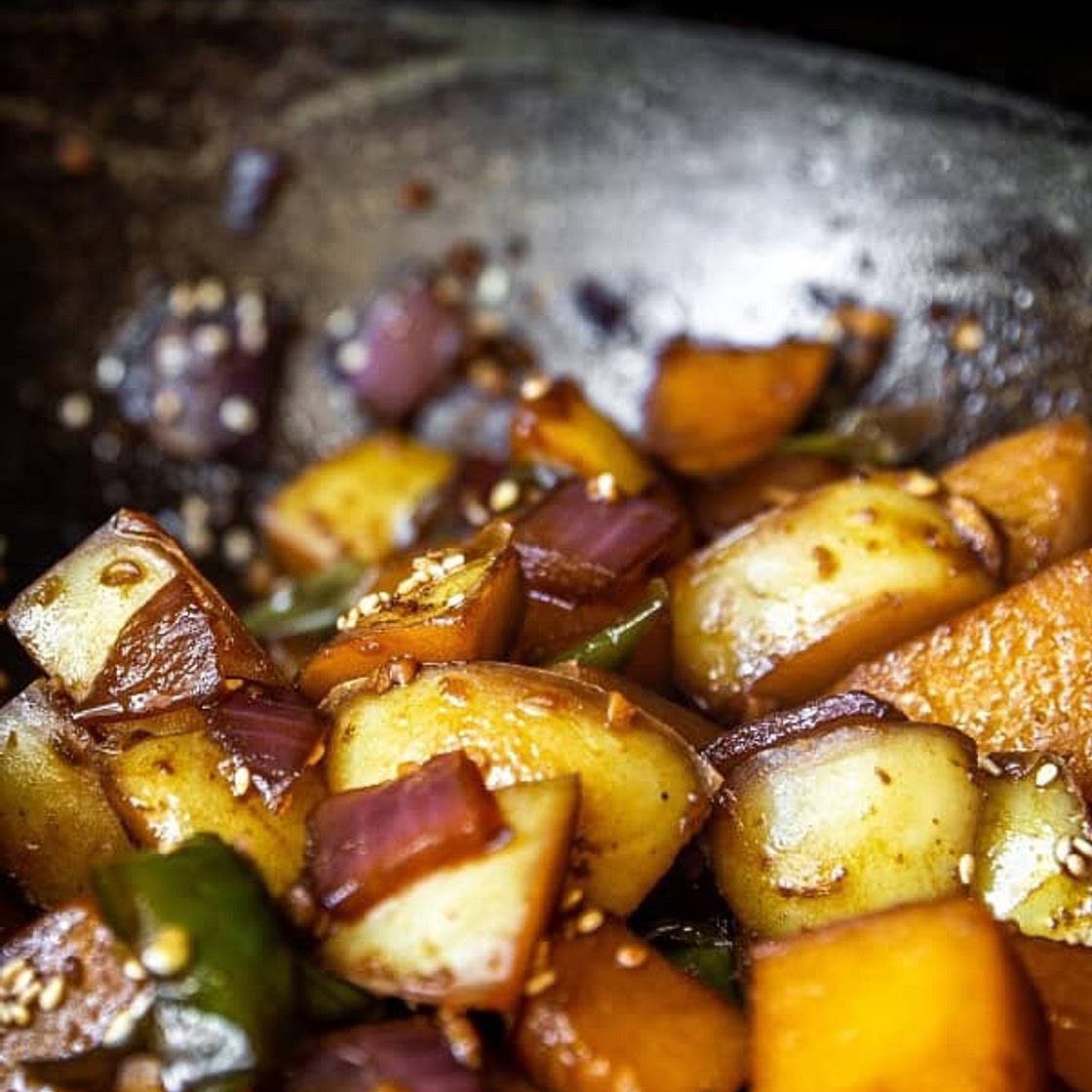 Omma’s Gamja Jorim (Braised Potatoes)