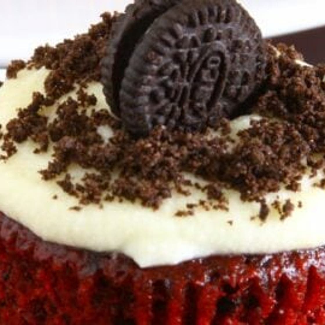 Eggless Red Velvet Cupcakes (One Bowl)