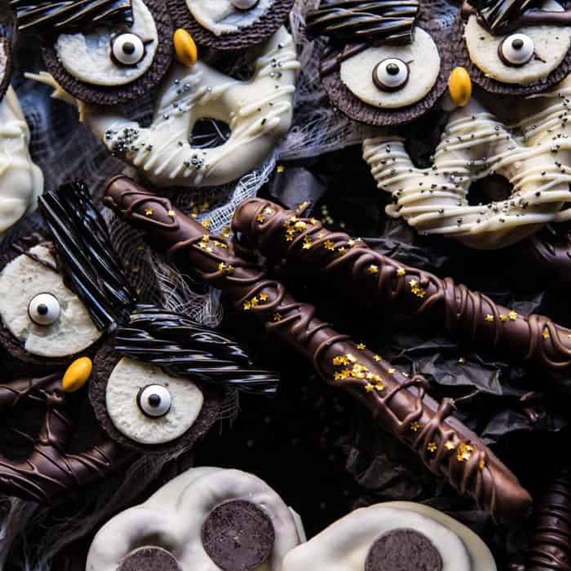 Spooky Halloween Pretzels