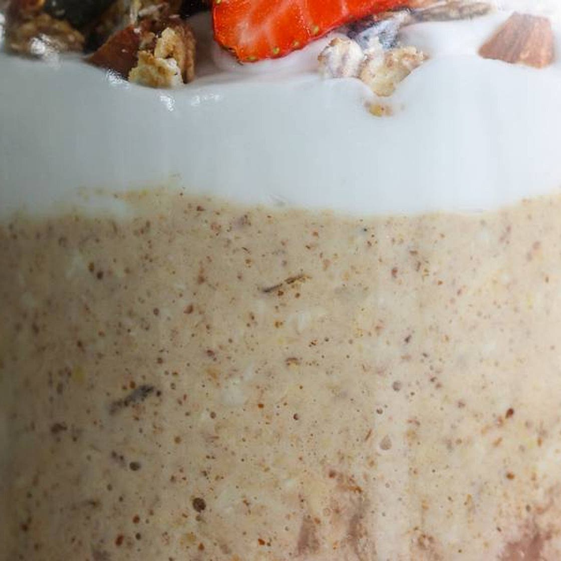 Strawberry Cheesecake Overnight Oats