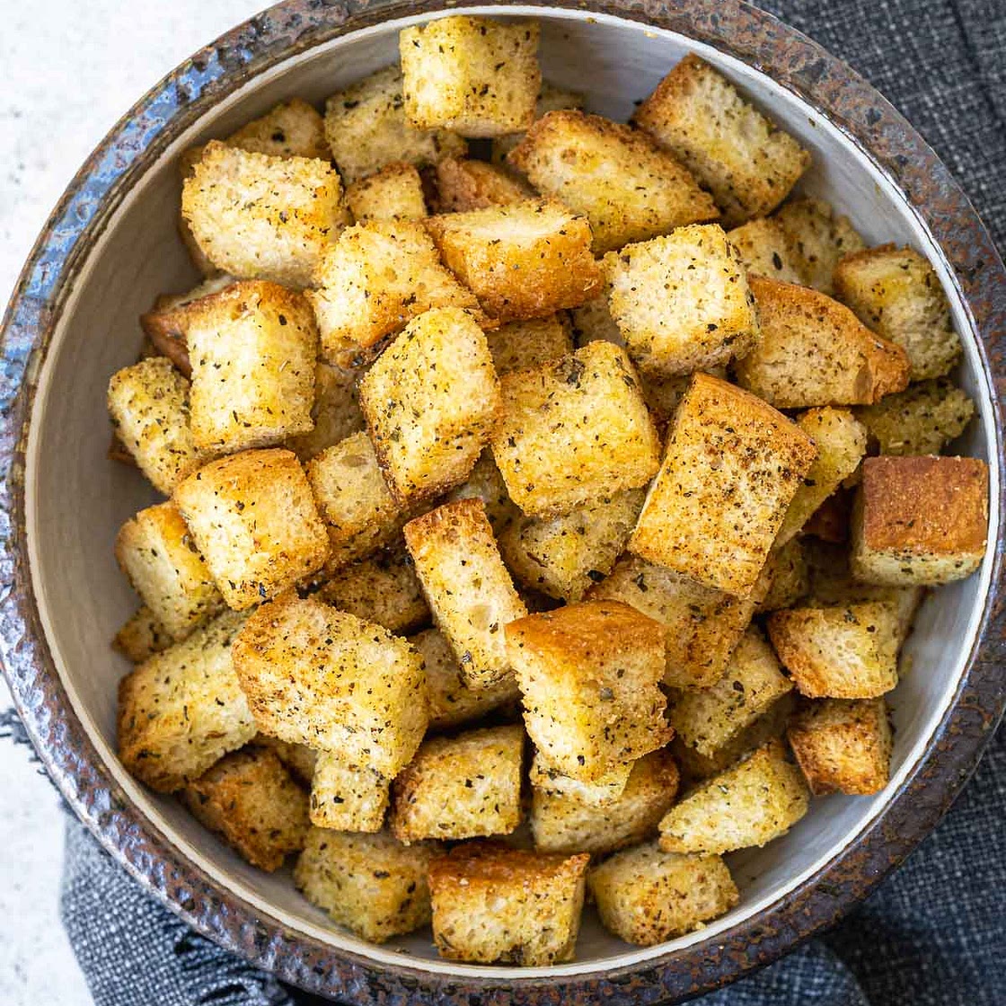 Air Fryer Croutons