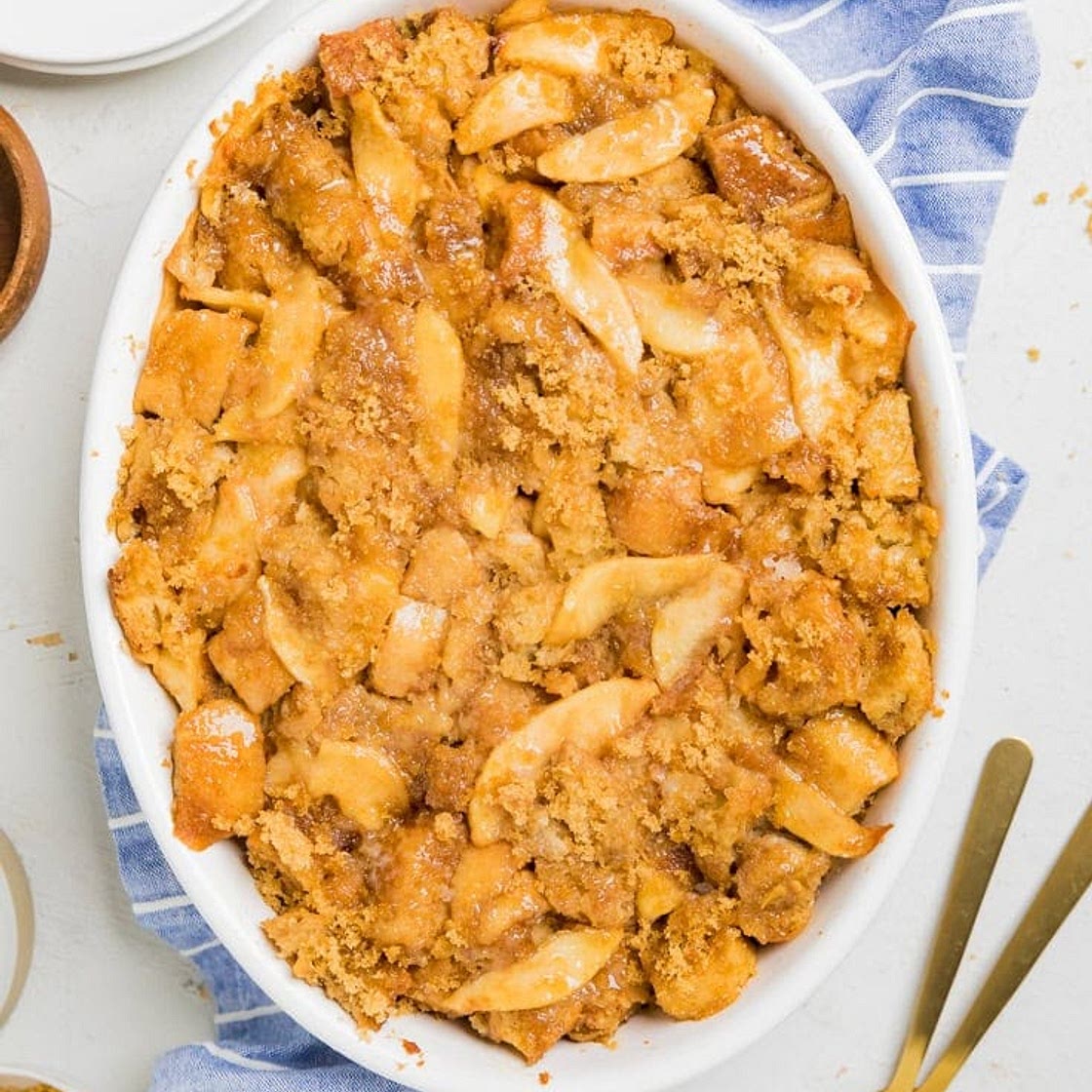 Vegan Apple Pie French Toast Casserole