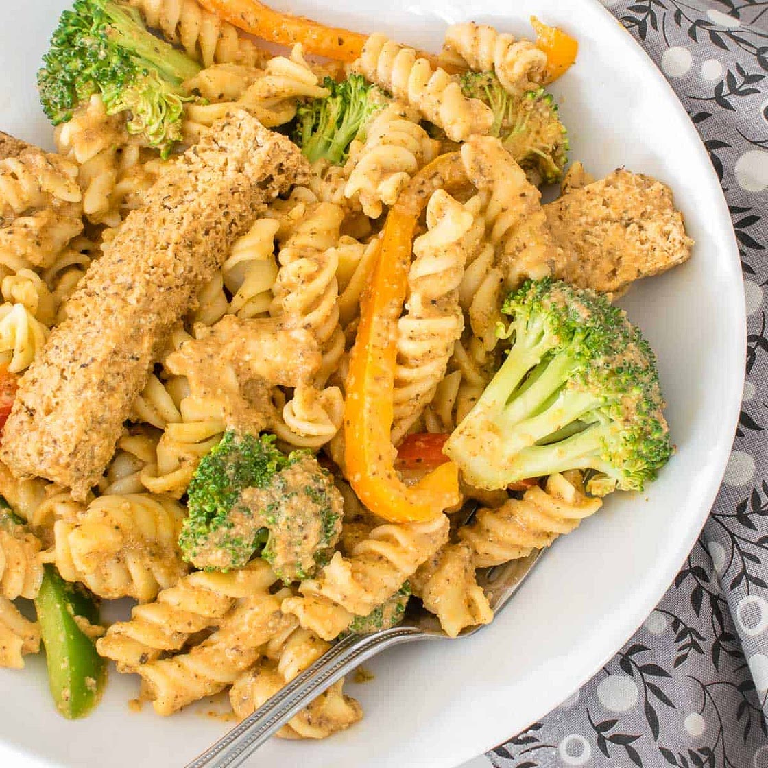 Spicy and Creamy Vegan Cajun Pasta with Tofu