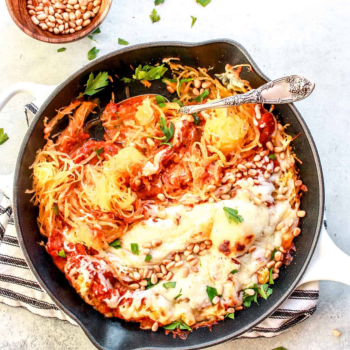 Cheesy Marinara Spaghetti Squash