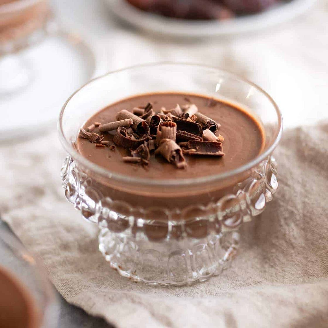 Healthy Chocolate Pudding Sweetened with Dates