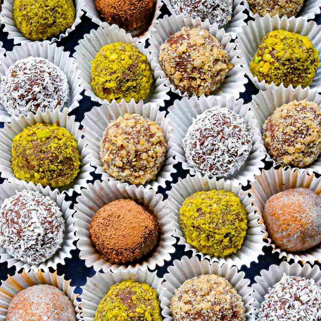 Festive Christmas Rum Balls