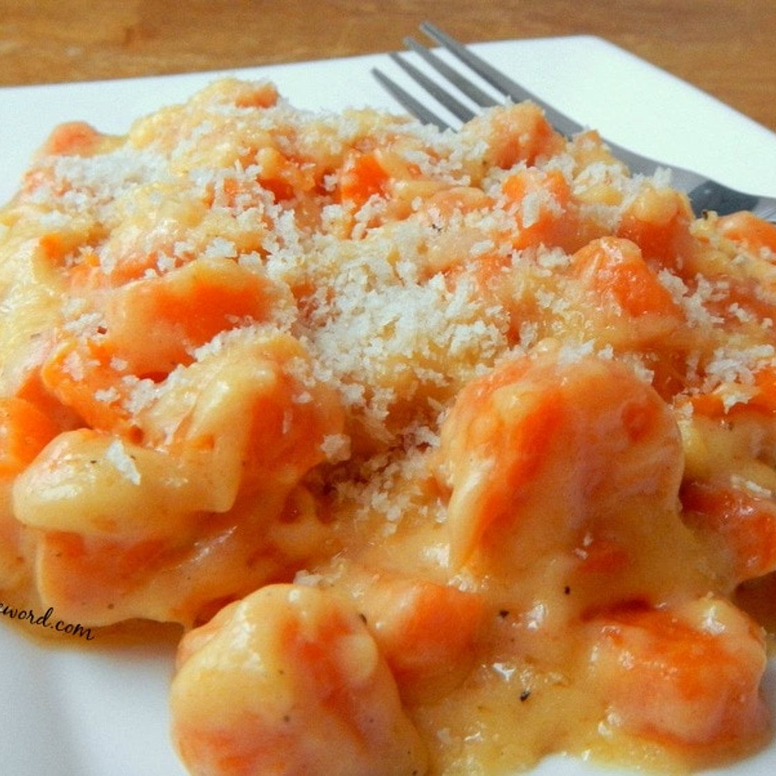 Cheesy Carrot Casserole