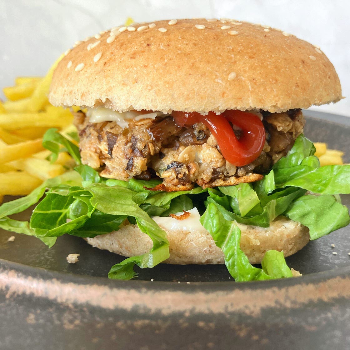 Easy Homemade Mushroom Burgers