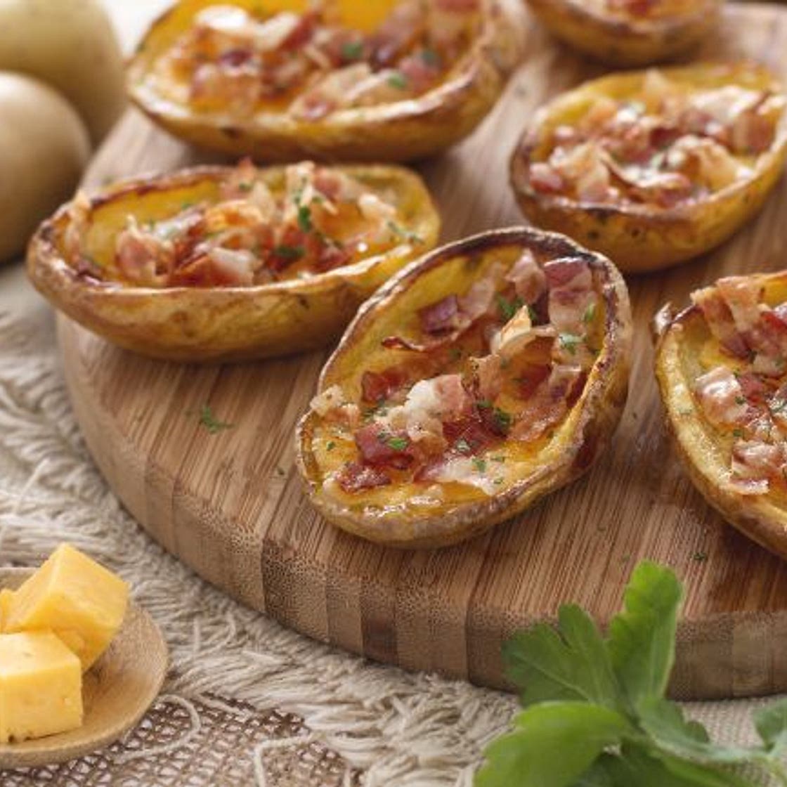 Barchette di patate con cheddar e pancetta
