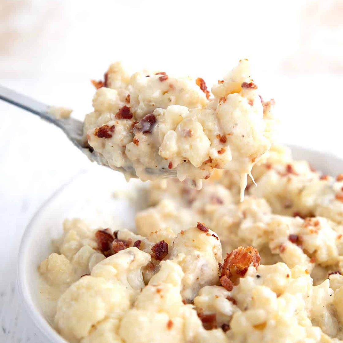 Slow Cooker Pepper Jack Cauliflower