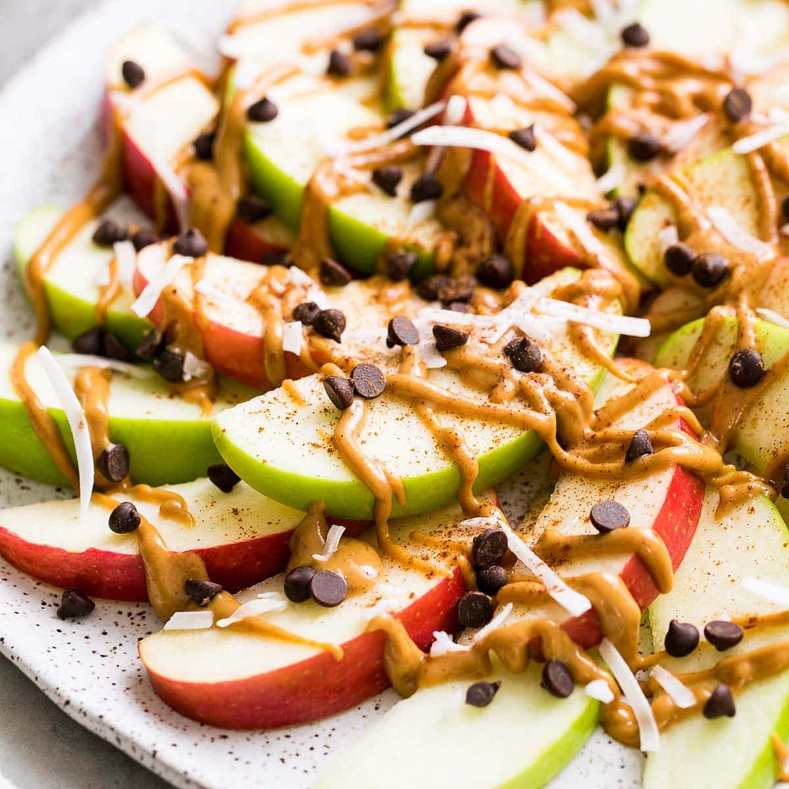 HEALTHY APPLE NACHOS (5-MINUTE)