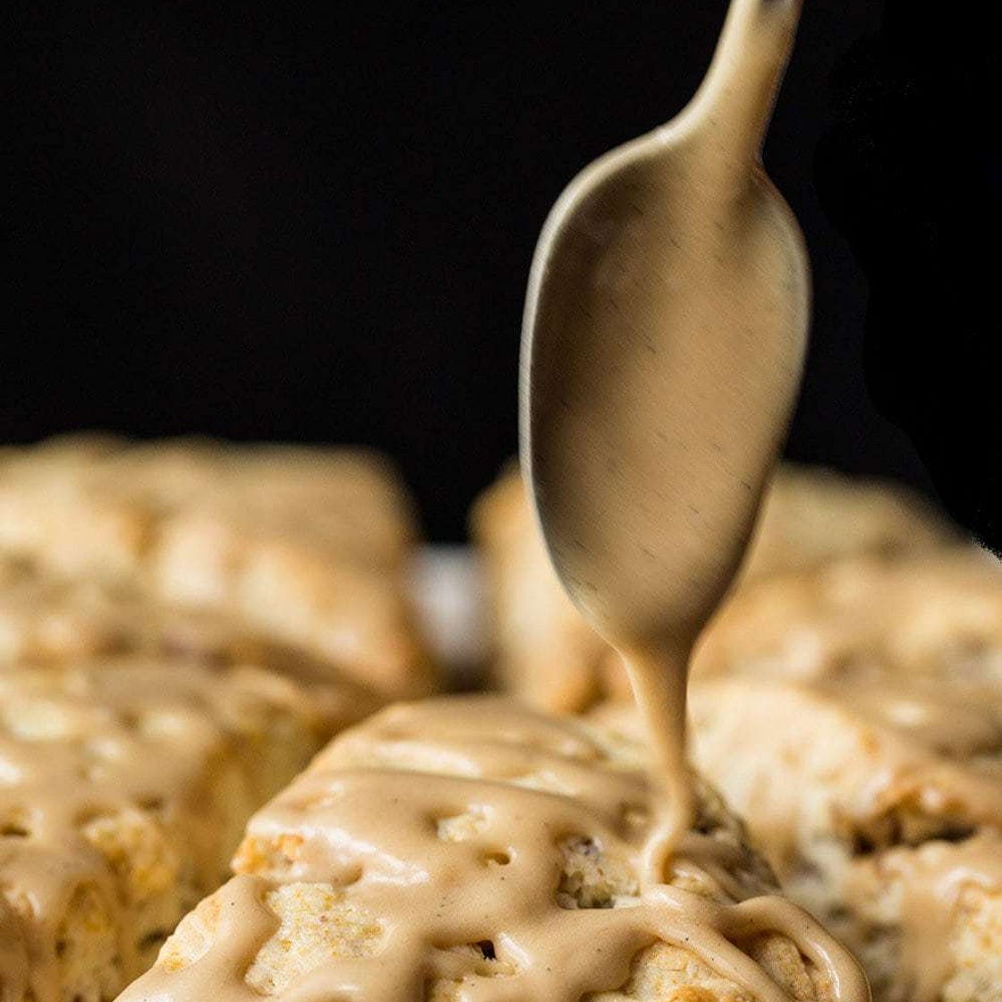 Ridiculously Easy Maple Pecan Scones
