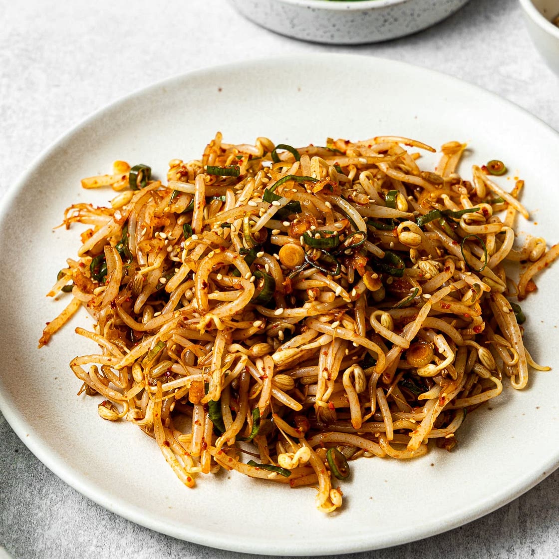 Kongnamul Muchim (Korean Bean Sprout Side Dish)